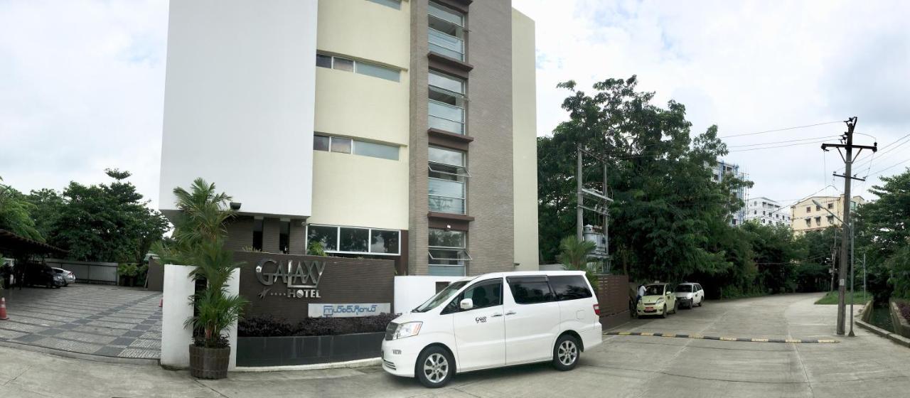 Galaxy Hotel Yangon Exterior foto